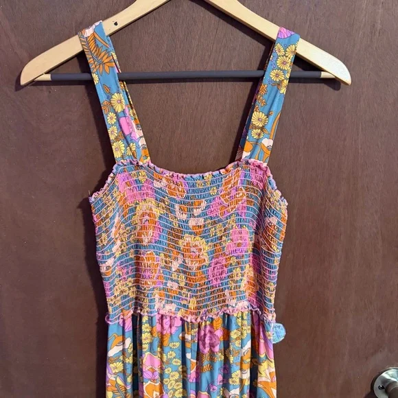 Natural Life Floral Wide-Leg Jumpsuit with Smocked Bodice Boho Vibes Size Medium - Picture 9 of 9